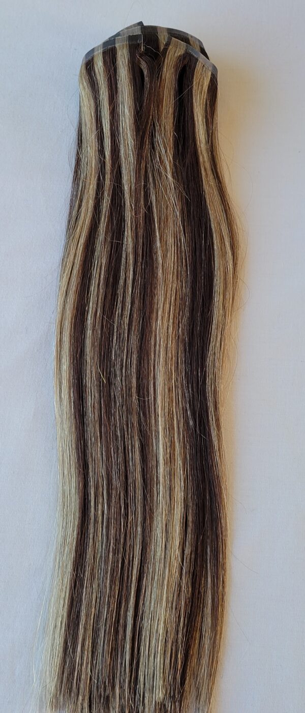 16" Seamless Clip in 100% Human Hair Extensions,140 grams,8Pcs,20 clips #4/18 dark Brown mixed with Honey Blonde - Image 3